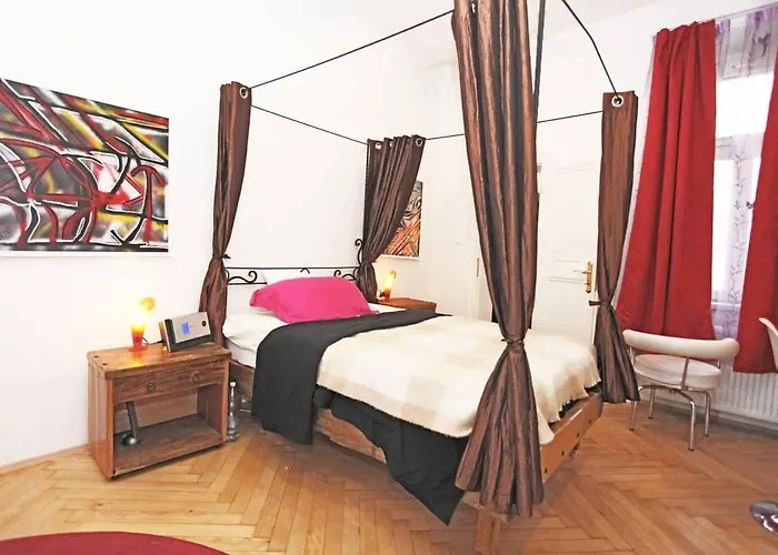 Stylish River-view Apartamento