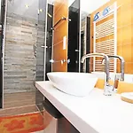 Stylish River-view *
